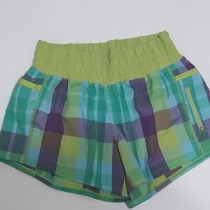 Lululemon Tracker Shorts ll Size 8
